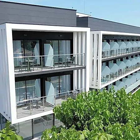 Hotel C31 2*